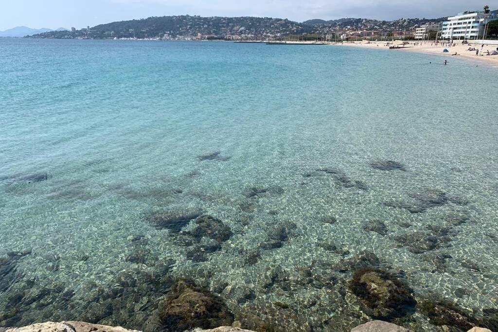 Appartement Juan Les Pins Joli T2 Parking Inclus! à Antibes Extérieur photo